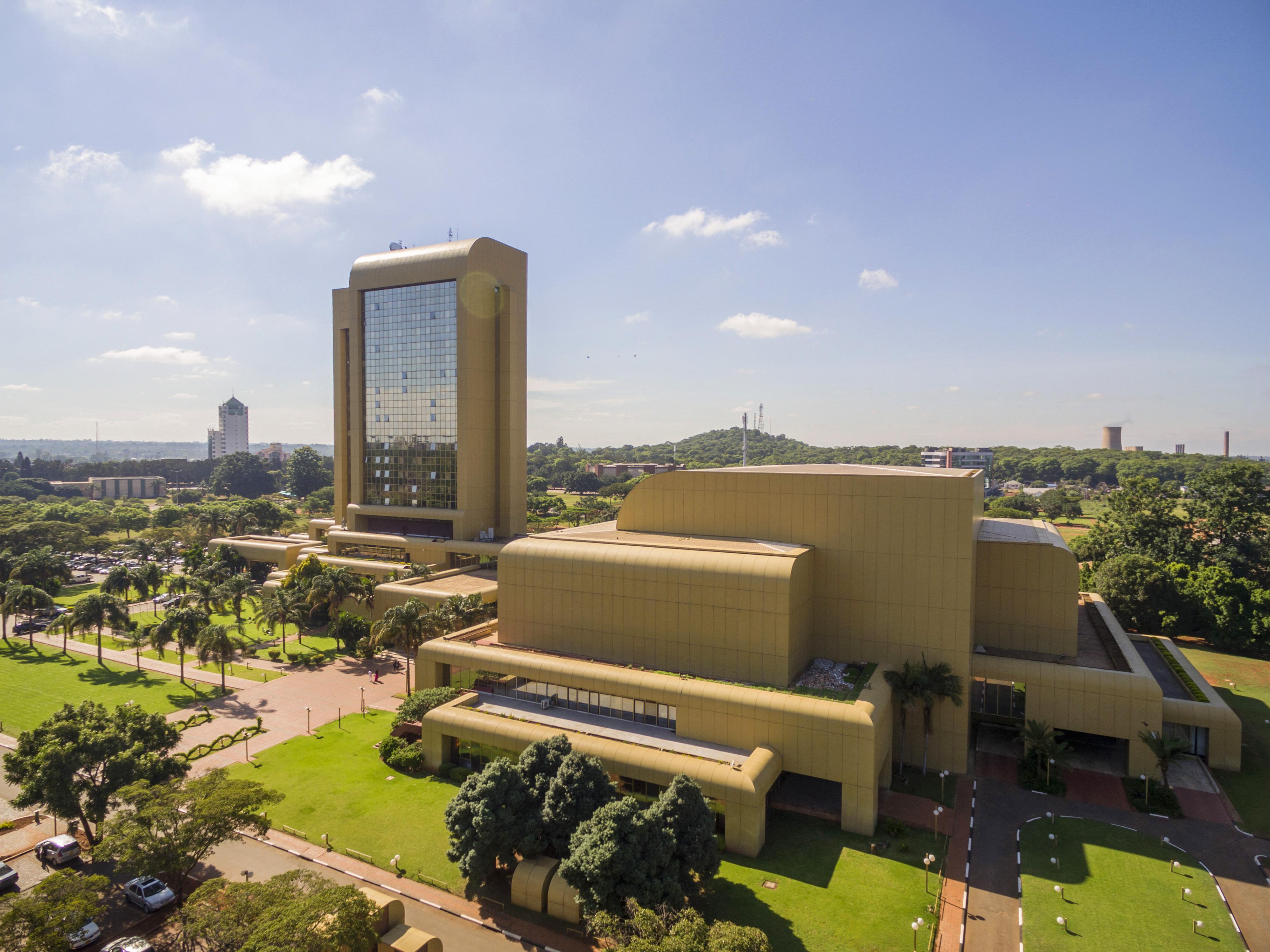 Rainbow Towers Hotel & Conference Centre ハラレ エクステリア 写真
