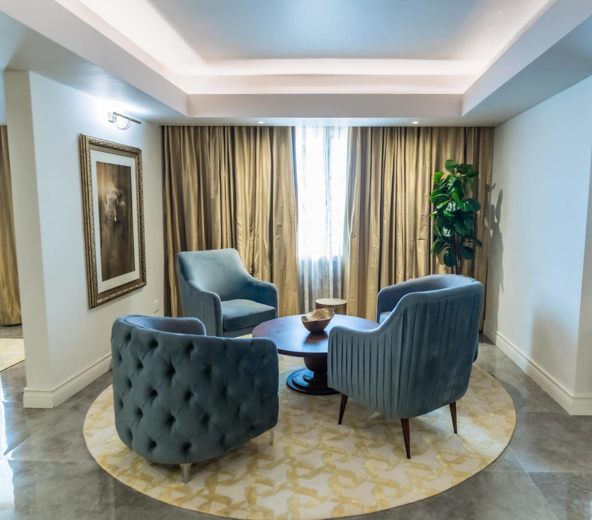 Rainbow Towers Hotel & Conference Centre ハラレ エクステリア 写真